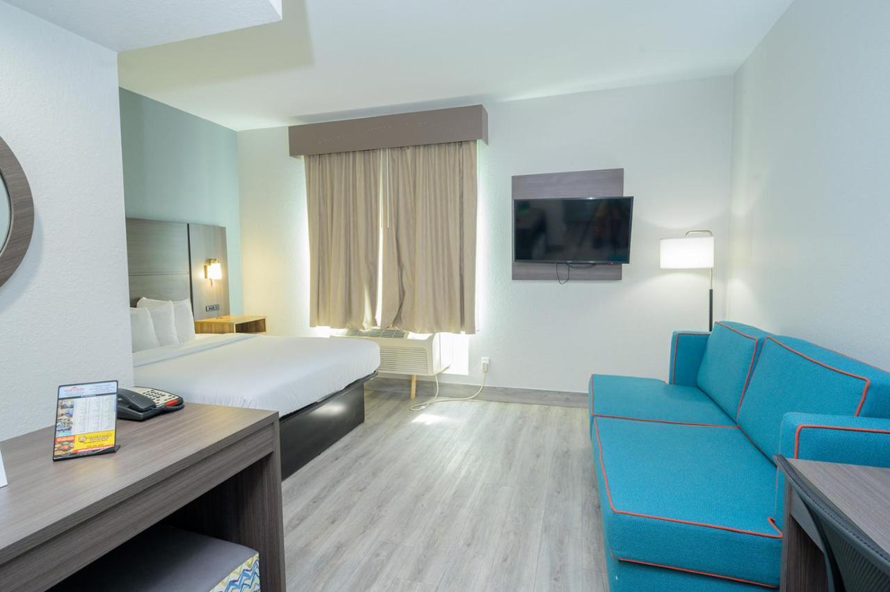 Hawthorn Extended Stay By Wyndham Panama City Beach Upper Grand Lagoon Exteriör bild