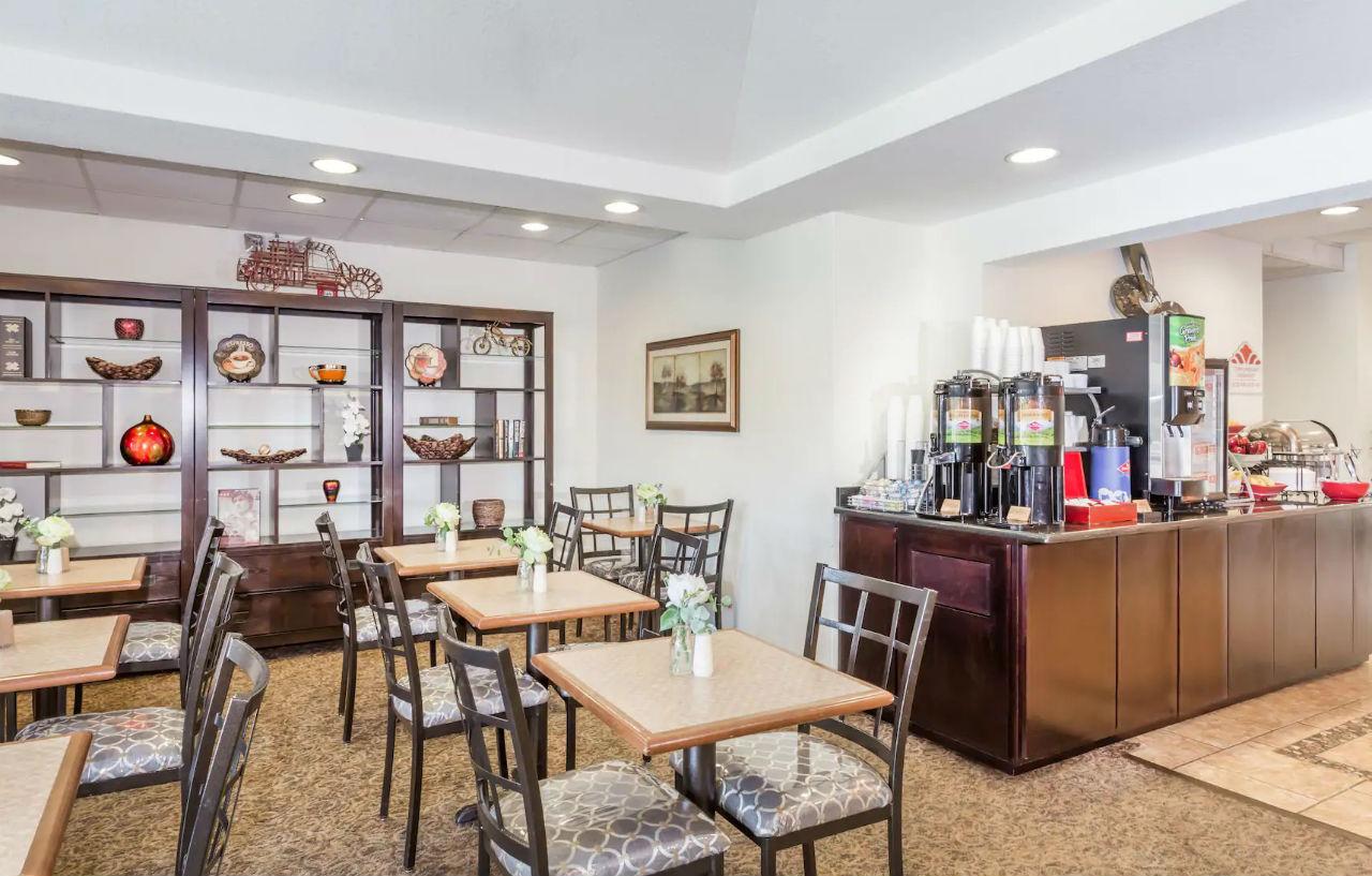 Hawthorn Extended Stay By Wyndham Panama City Beach Upper Grand Lagoon Exteriör bild